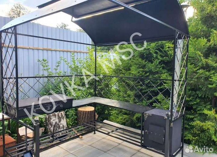 Беседка с мангалом