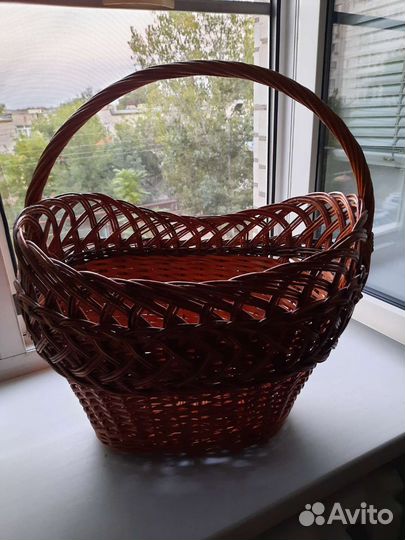Корзина плетеная большая