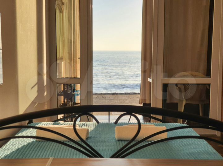 Квартира-студия, 42 м², 1/2 эт.