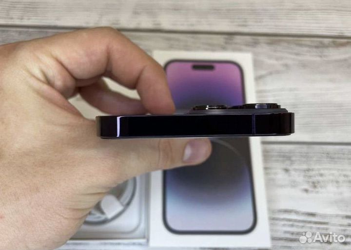 iPhone xr в корпусе 15 pro 128 gb