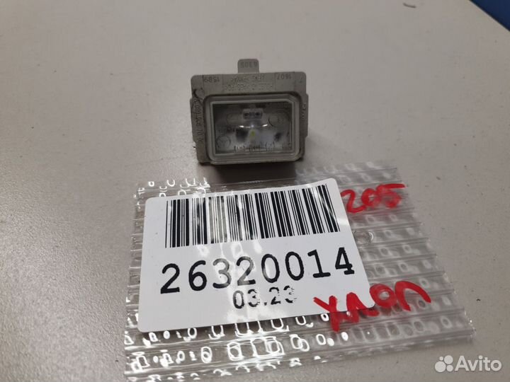 Фонарь подсветки номерного знака Mercedes C-klasse