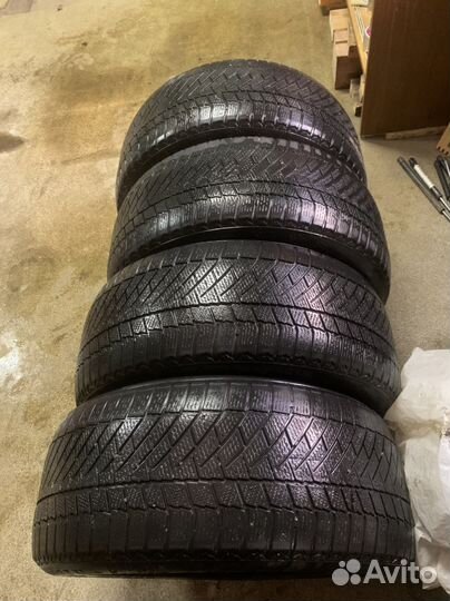 Continental ContiVikingContact 6 225/50 R17