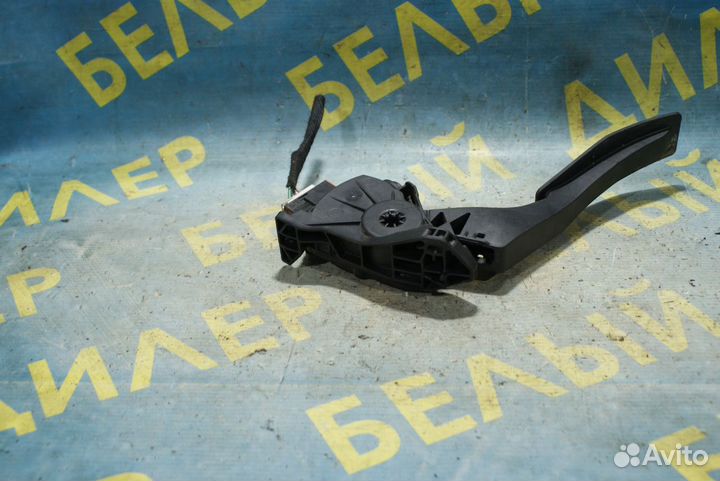 Педаль газа Chevrolet Cruze