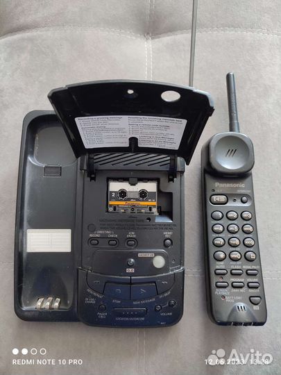 Ретро радио телефон