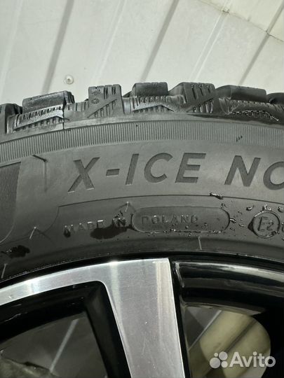 Michelin X-Ice North 4 225/50 R18 99T