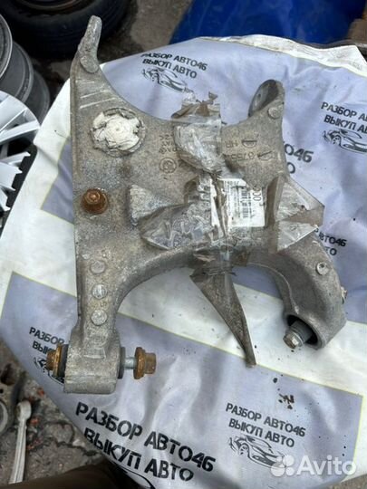 Рычаг задний правый Bmw 5 E60 N25B25 2003-2010