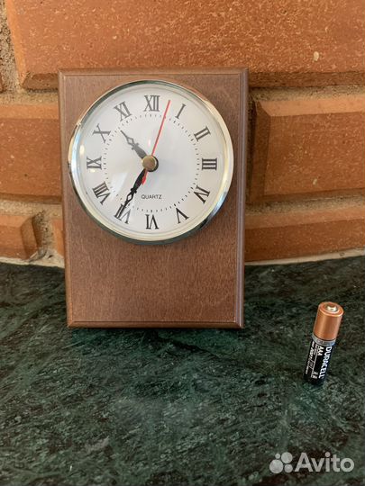 Часы настенные, quartz