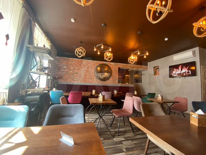 Торговая площадь, 80 м²