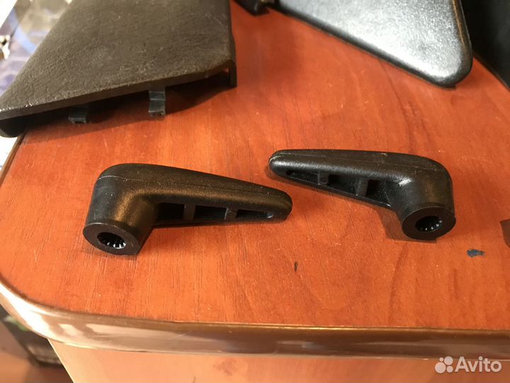 Зеркало заднего вида