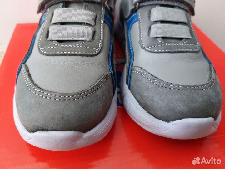 Ботинки демисезонные