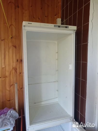 Холодильник на запчасти