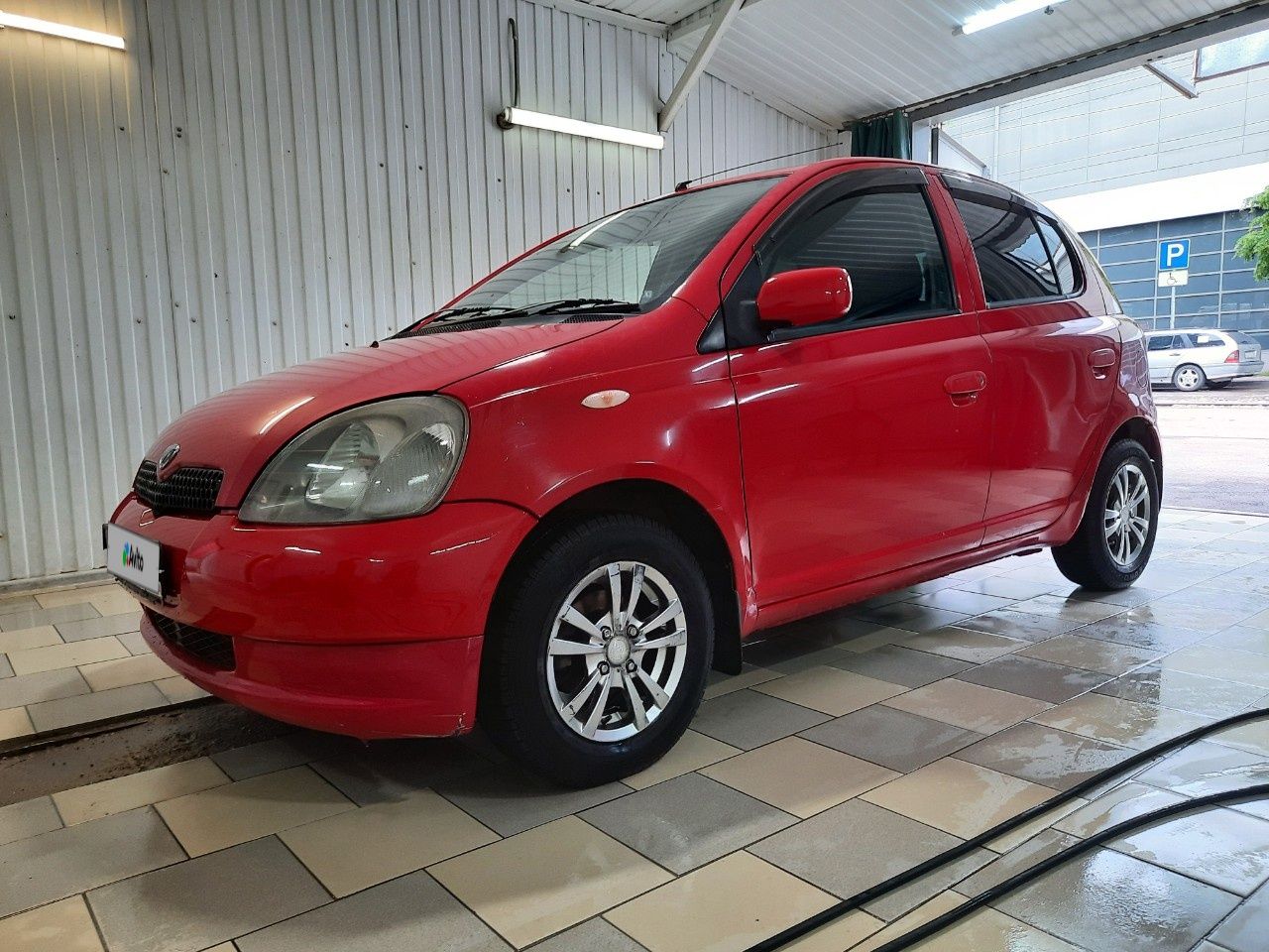 Toyota Vitz: фото владельца