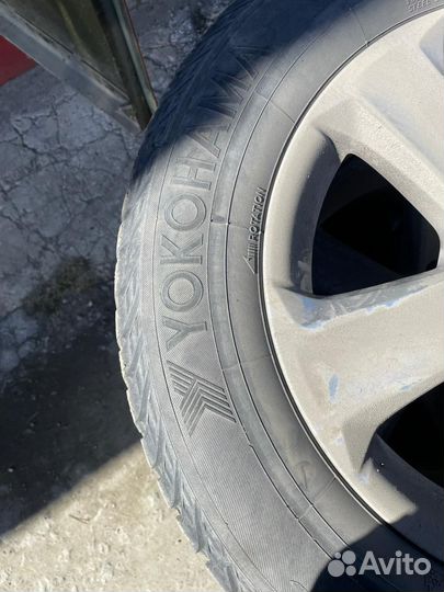 Yokohama A345A 225/65 R17
