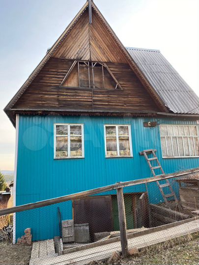 Дом 42 м² на участке 5 сот.