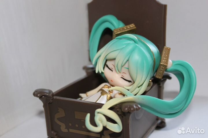 Фигурка Nendoroid Hatsune Miku: Symphony 5th Anniv