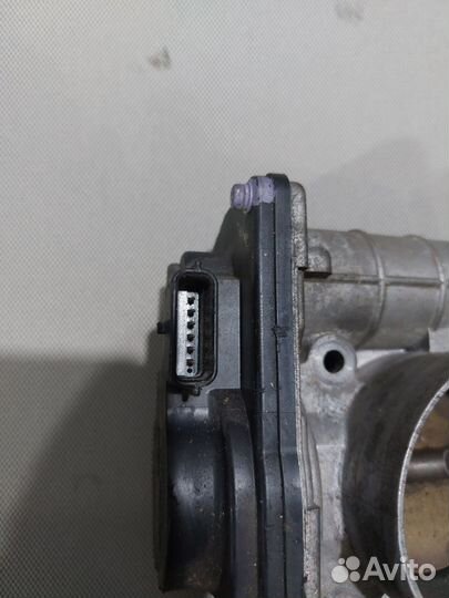 Nissan x-trail Qashqai mr20 дроссель