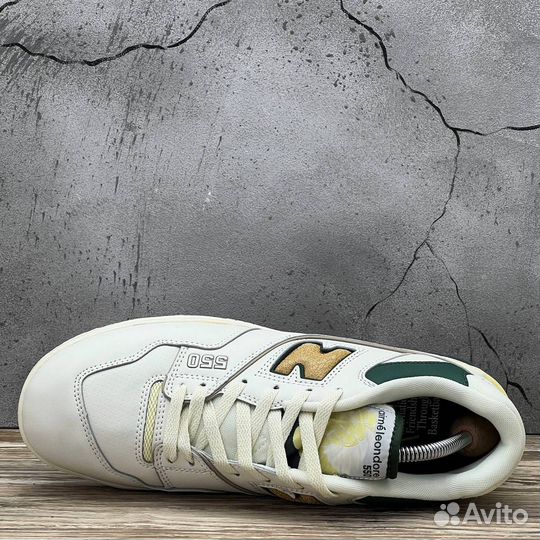 Кроссовки New Balance 550 Размеры 35-39