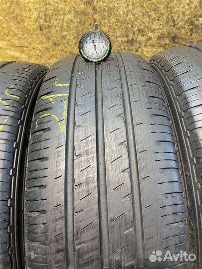 Hankook Vantra LT RA18 205/65 R16C