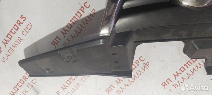 Решетка радиатора Nissan Juke NF15 MR16DT 2012