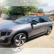 Audi Q5 e-tron AT, 2022, 1 600 км, с пробегом, цена 5 750 000 руб.