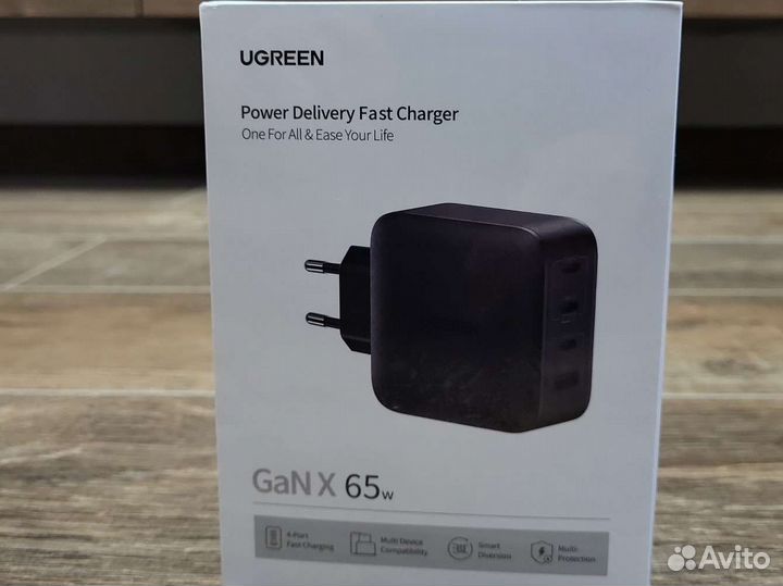 Зарядное устройство Ugreen GaN X 65 Вт