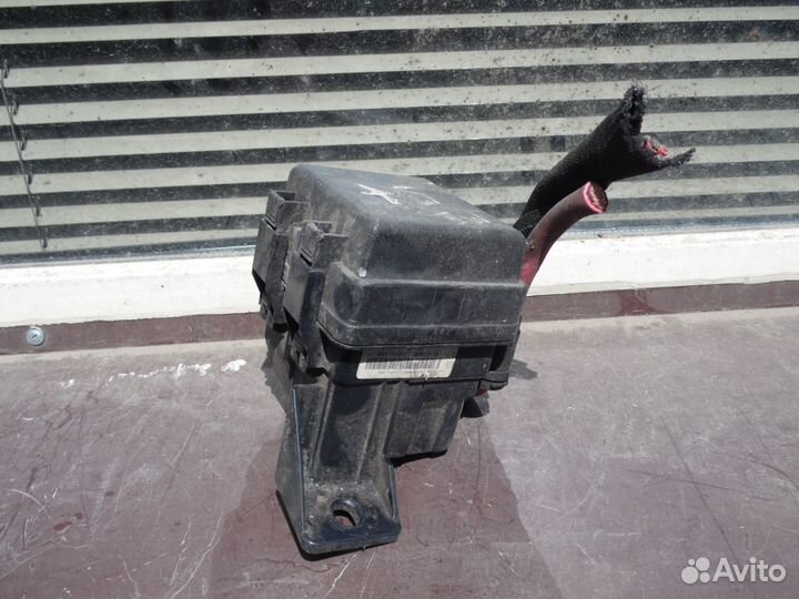 Блок реле Рено Меган 3 Флюенс