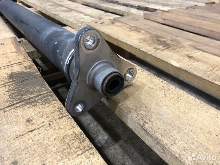 Карданный вал Bmw 5 E60 N52B30 2005