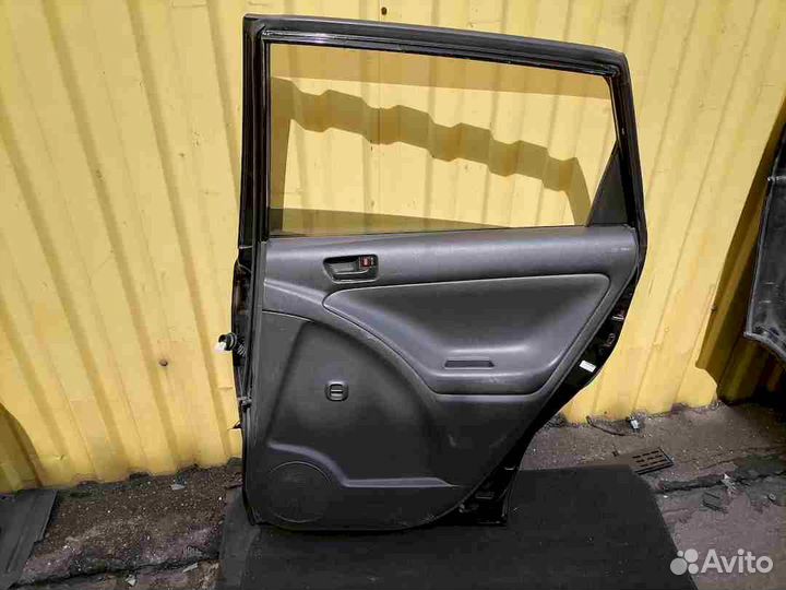 Дверь задняя задняя правая Toyota Voltz ZZE138 Цен