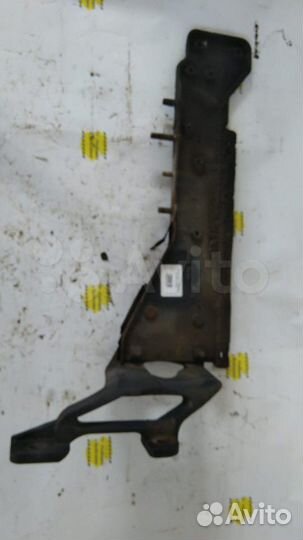 Кронштейн крепления крыла scania 122854