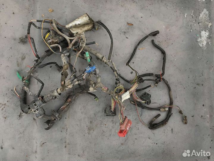 Проводка моторная коса двигателя Пежо 607 2.2