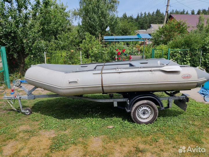 Лодка Badger cl390