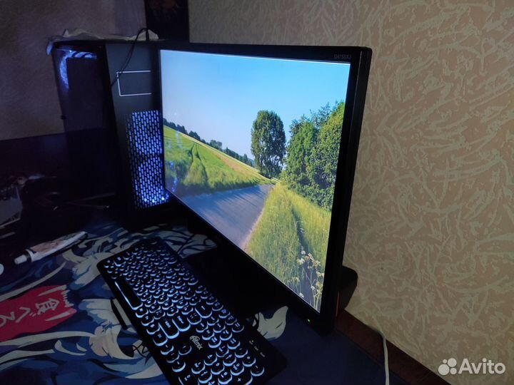 Монитор AOC Full HD 24