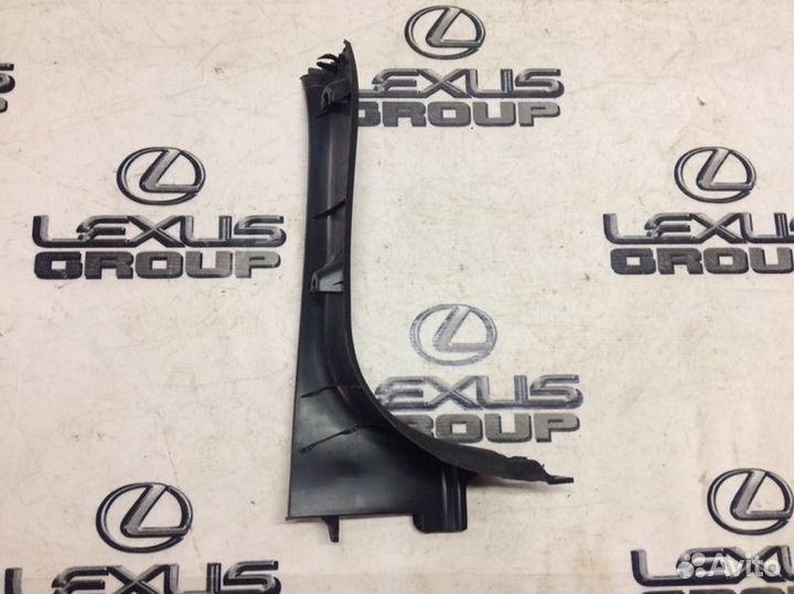 Обшивка багажника задняя левая Lexus Rx350 GGL15