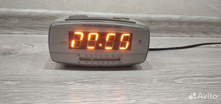 Часы электронные Scarlett на запчасти