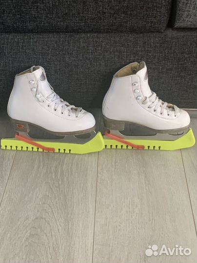 Коньки Riedell