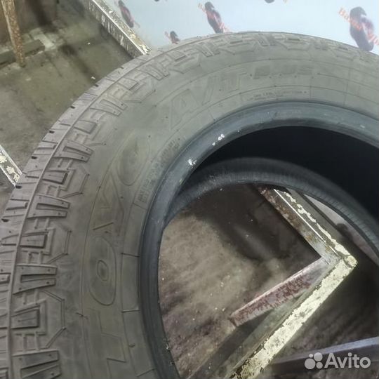 Toyo Open Country A/T Plus 265/65 R17