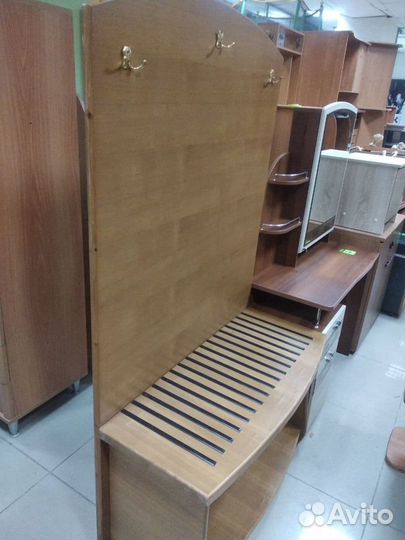 Б-1 Вешалка б\у 32386