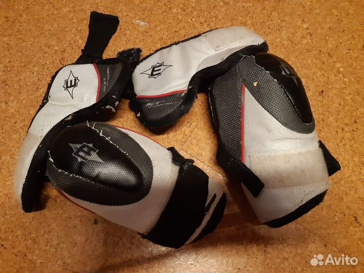 Налокотники хоккейные