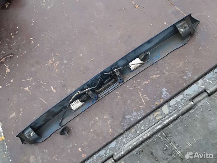 Накладка крышки багажника Форд Мондео 4 универсал