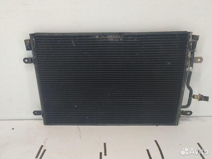 Audi A4 B6 B7 Радиатор кондиционера 8E0260401A