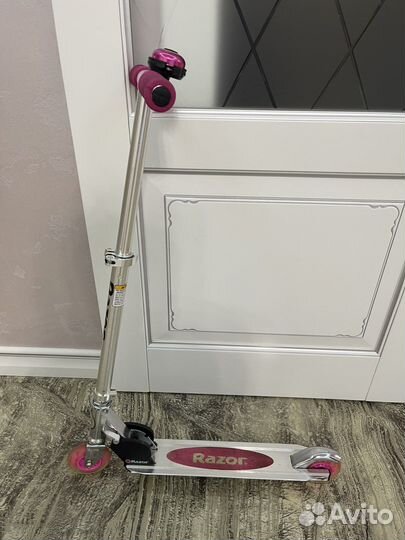 Самокат Razor A Light Up