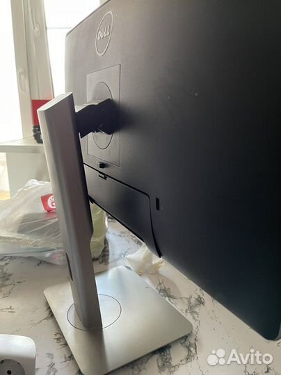 Монитор Dell p2414hb