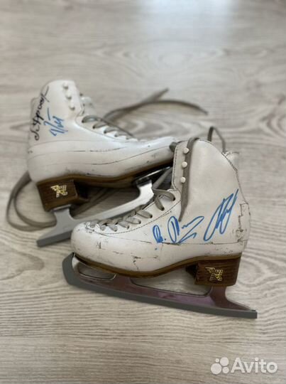 Фигурные коньки risport