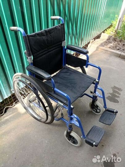 Инвалидная коляска