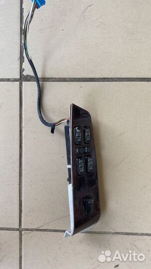 Блок кнопок стеклоподъемников Mercedes Benz W220