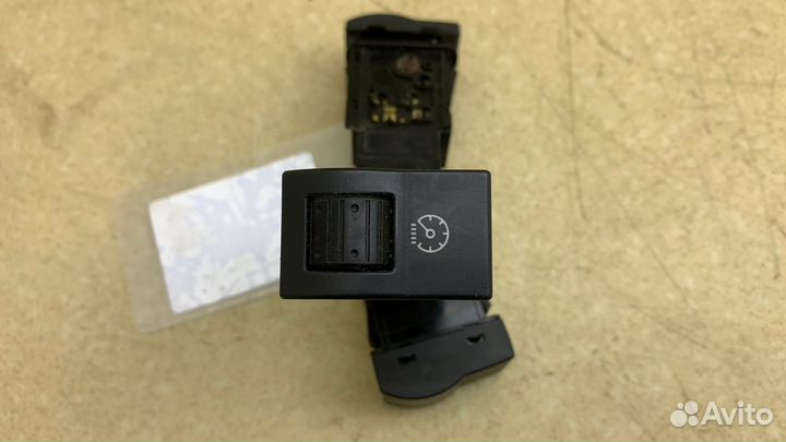 Кнопки Мазда 3 бк