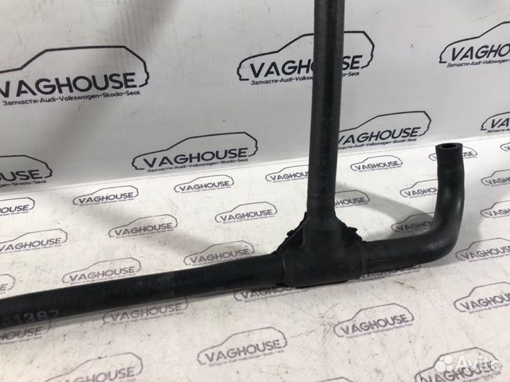 Патрубок охлаждения Ford Escort MK 4 1988