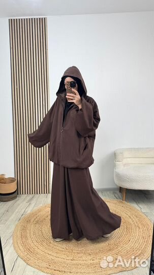 Костюм женский