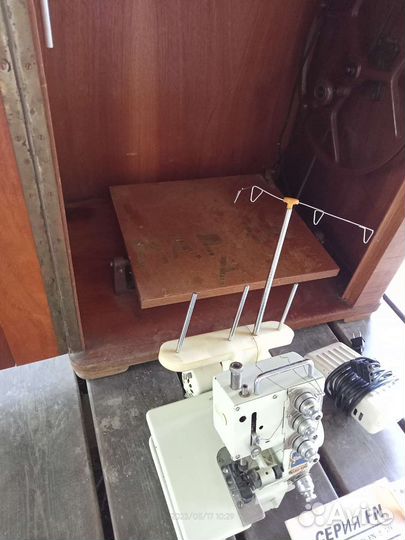 Швейная машина Naumann 80 и оверлок