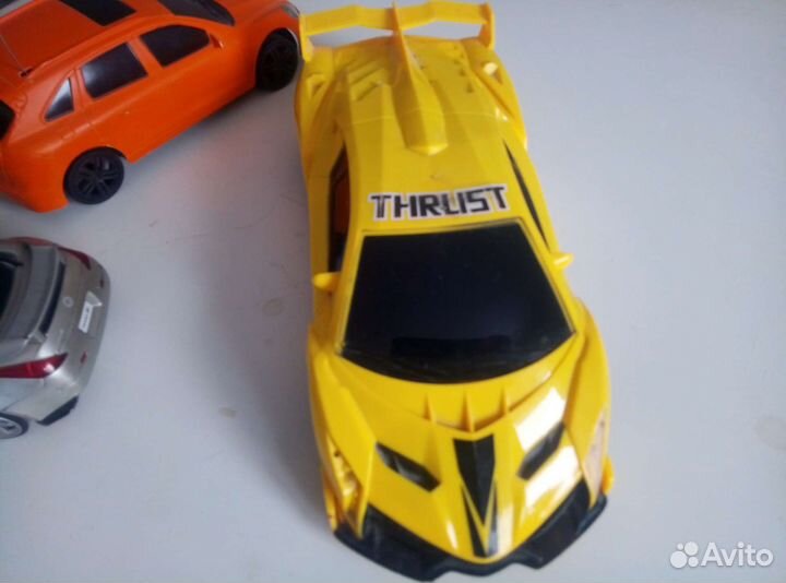 Машинки на пульте управления